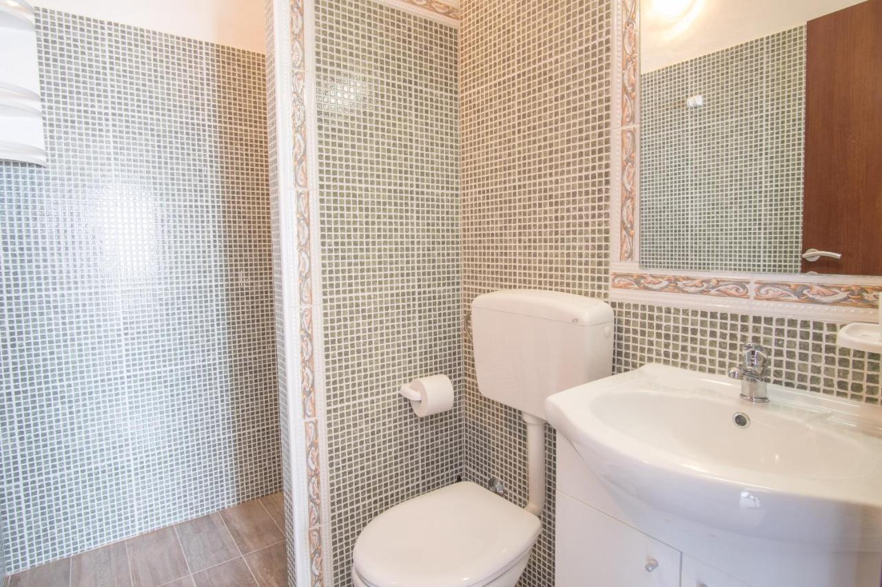 Villa Dijana East Linardici ภายนอก รูปภาพ