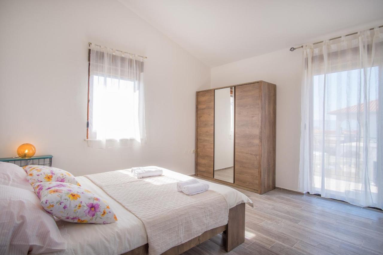 Villa Dijana East Linardici ภายนอก รูปภาพ