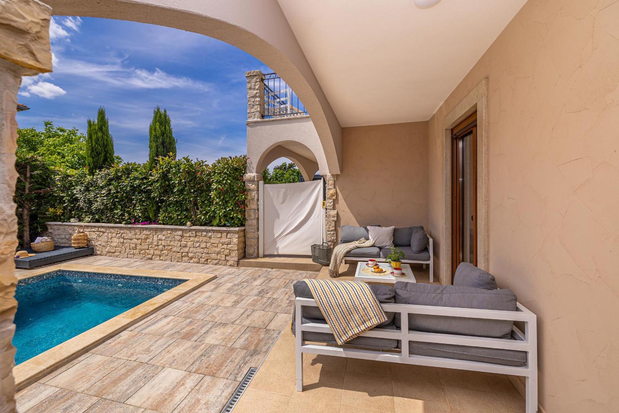 Villa Dijana East Linardici ภายนอก รูปภาพ