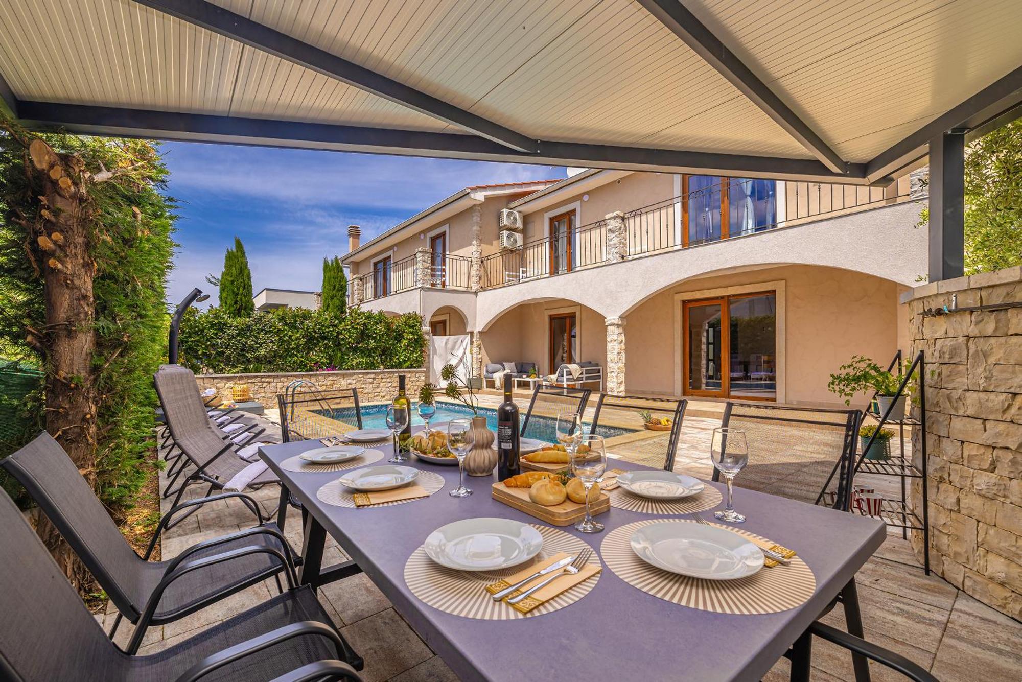 Villa Dijana East Linardici ภายนอก รูปภาพ