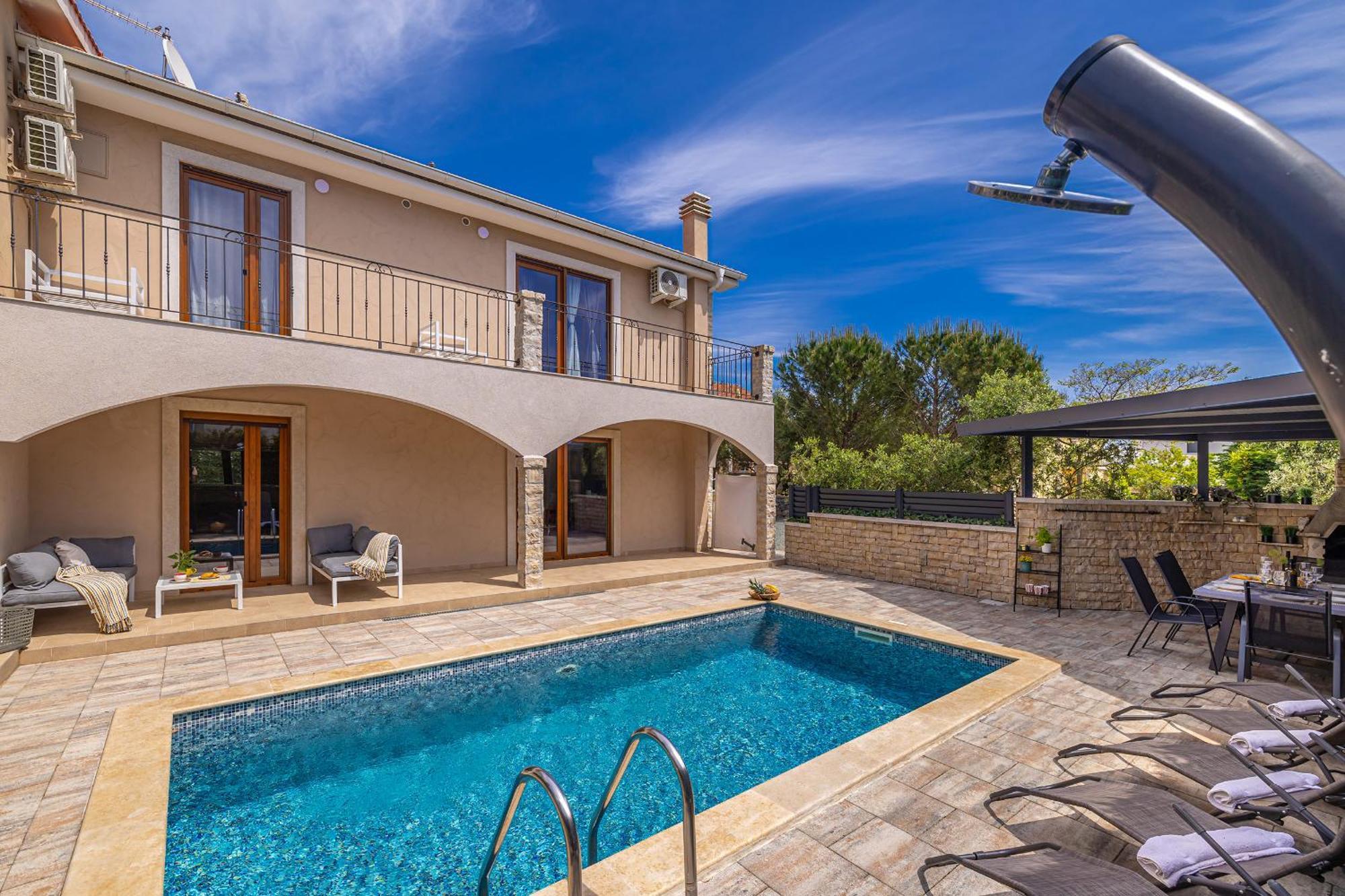 Villa Dijana East Linardici ภายนอก รูปภาพ