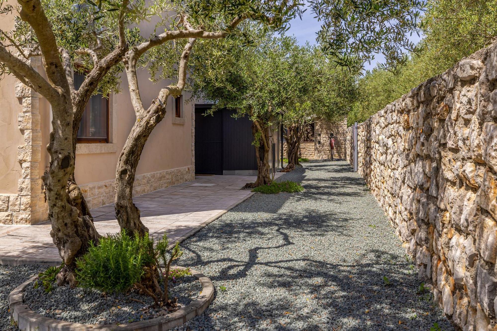 Villa Dijana East Linardici ภายนอก รูปภาพ